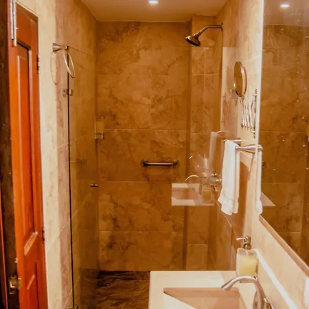 Casa Estrella De San Pedro 7 Br * Cartagena